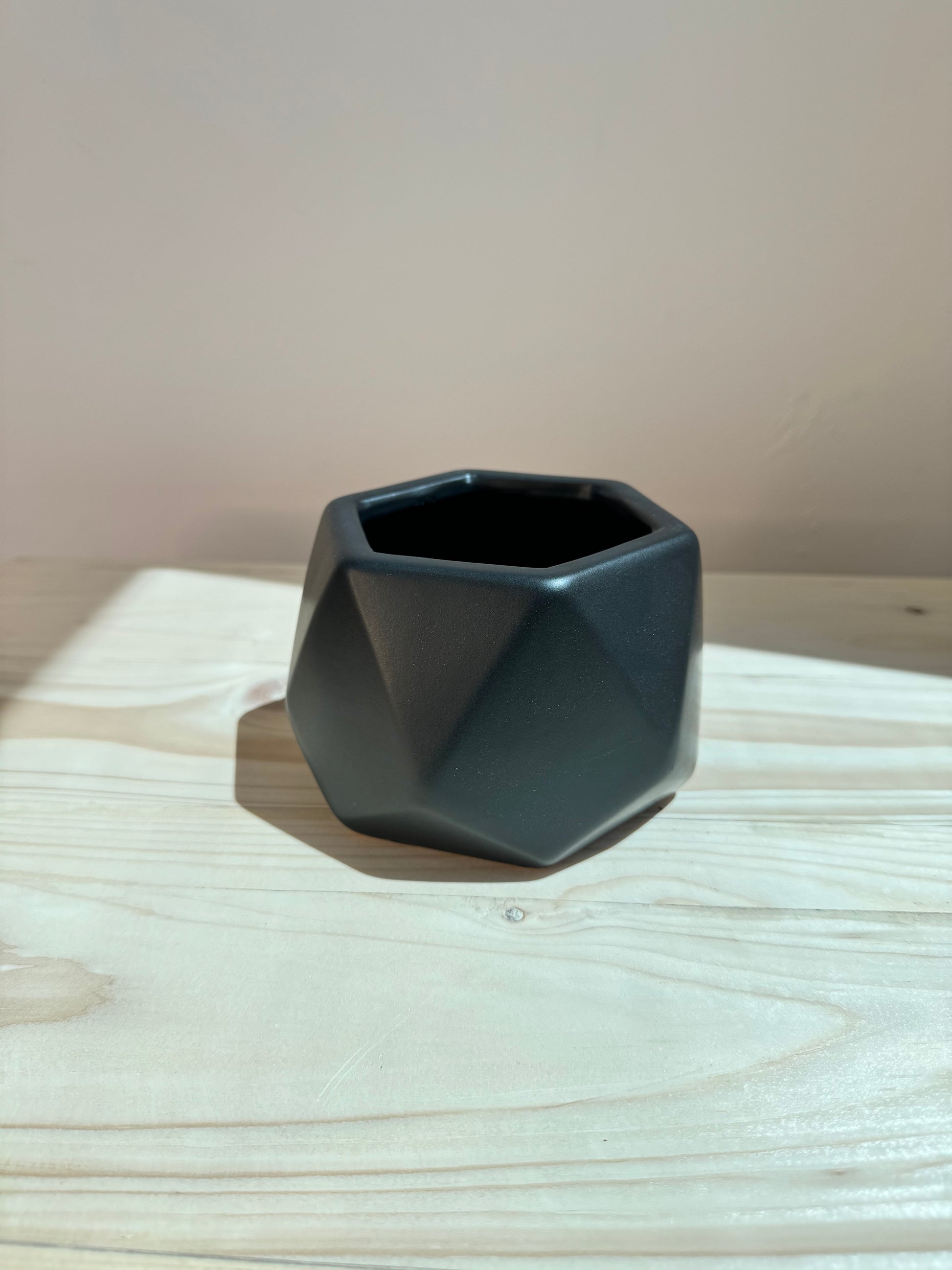 Black Hexagon Cer...