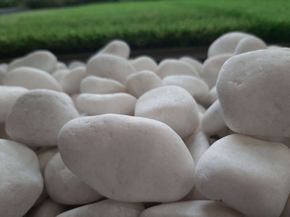 White Garden Stones - 20Kg Bag