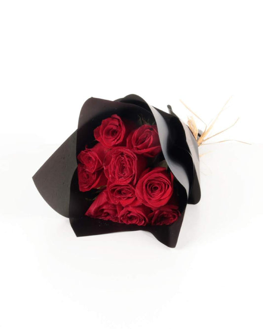 Midnight Passion - Red Rose Bouquet - باقة ورد حمراء